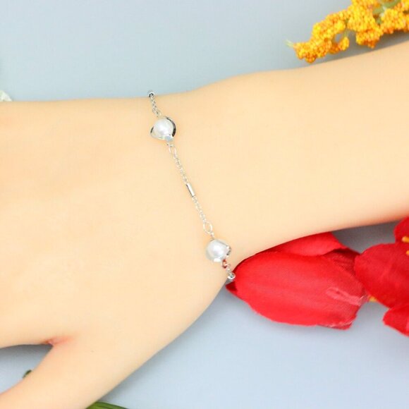 "Elegant & Trendy Bracelet, A Perfect Gift for Women, Thoughtful, EVCH1677 - Picture 1 of 10